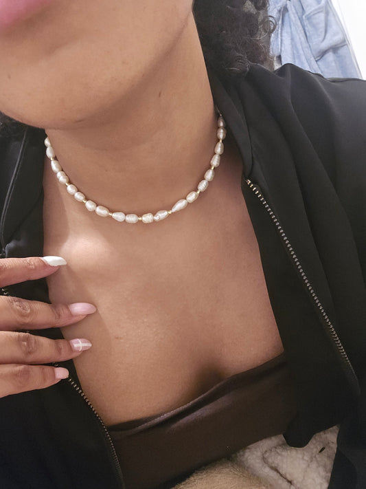 Classy Neckline Pearl Necklace – Freshwater Pearls & Gold Details